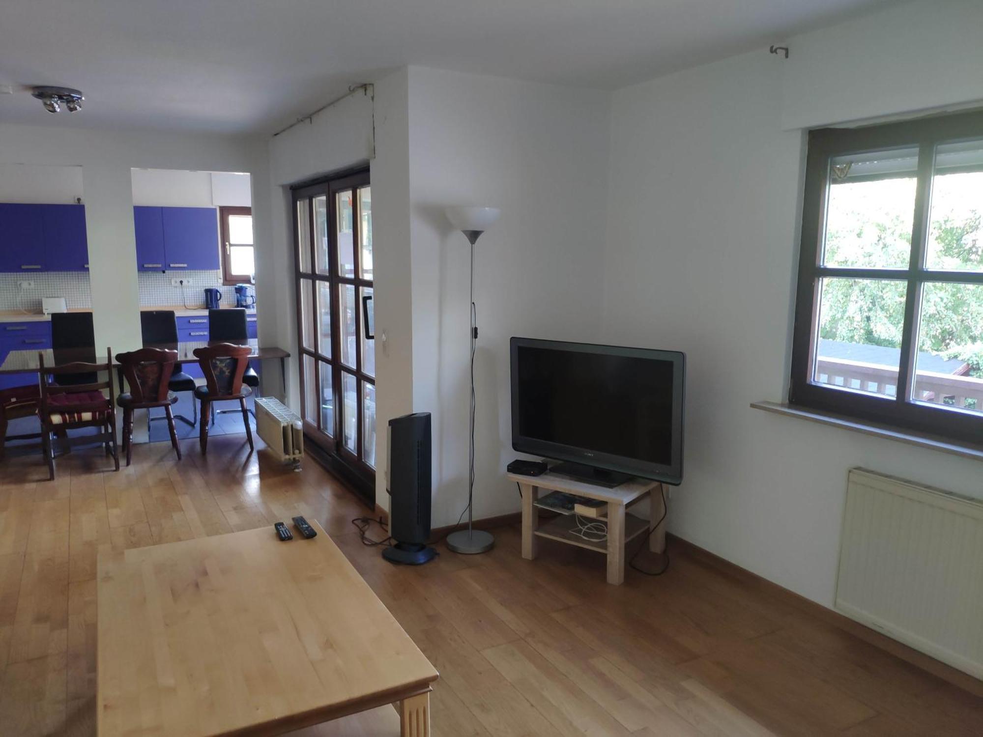 Ferienwohnung mit 123qm für 8 Personen mit sehr großem Garten, einfache Innen-Ausstattung Leipzig Exterior foto